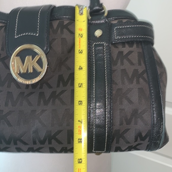 MICHAEL KORS GORGEOUS BLACK CANVAS LEATHER TRIM SATCHEL SHOULDER BAG - Picture 11 of 13